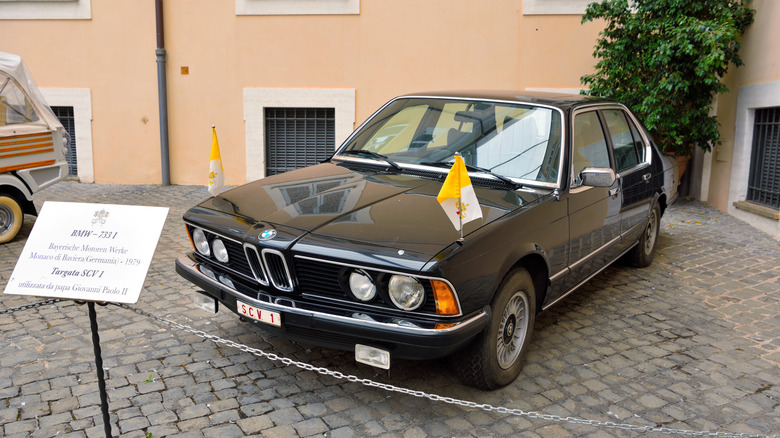 BMW 733i at Castel Gandolfo