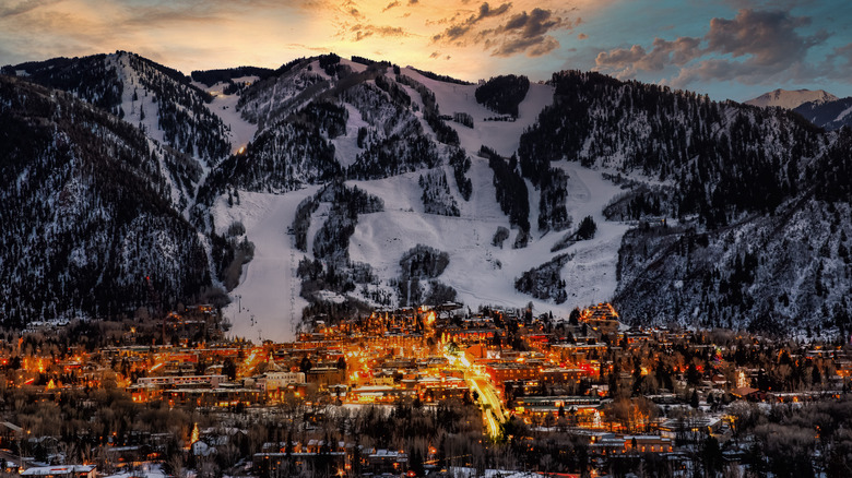 Aspen skyline 