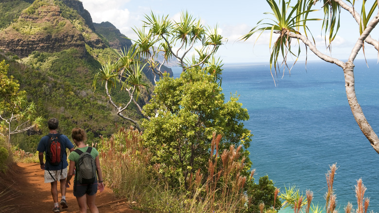 Hikers on Kalalau Trail