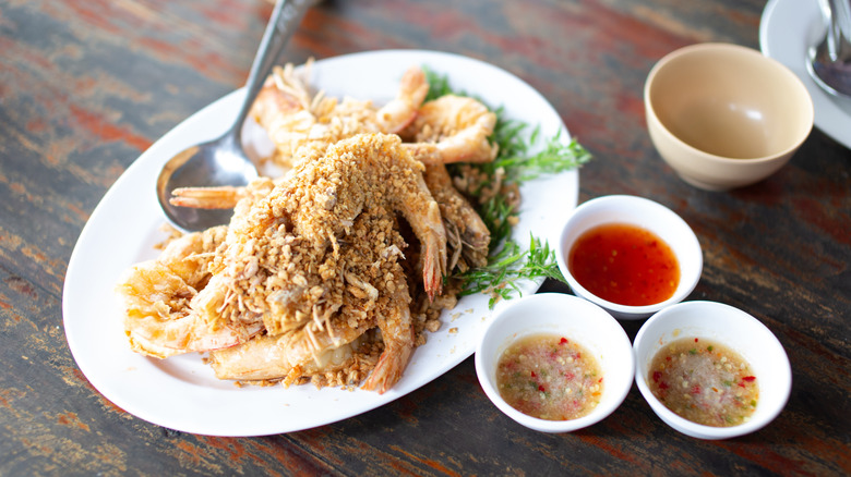 Fried shrimp with dipping sauces