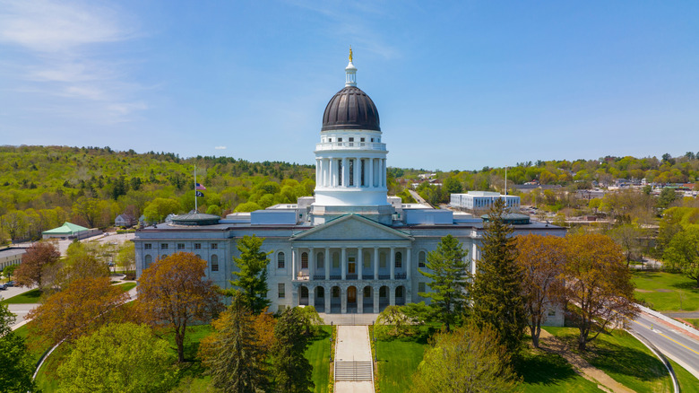 Maine State House with hills in the background