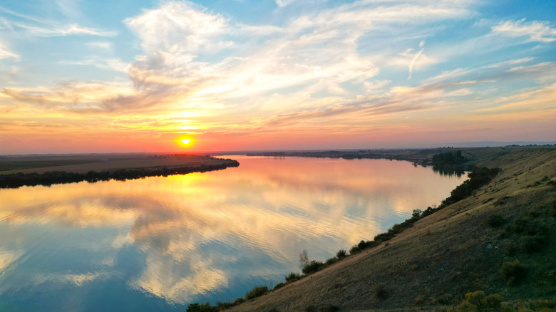 Sunset over Moses Lake in Washington