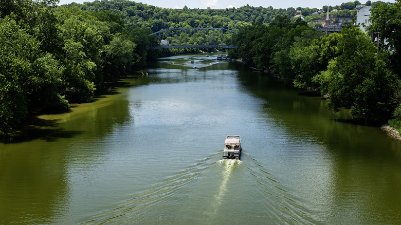 Floating Kentucky River on pontoon boat