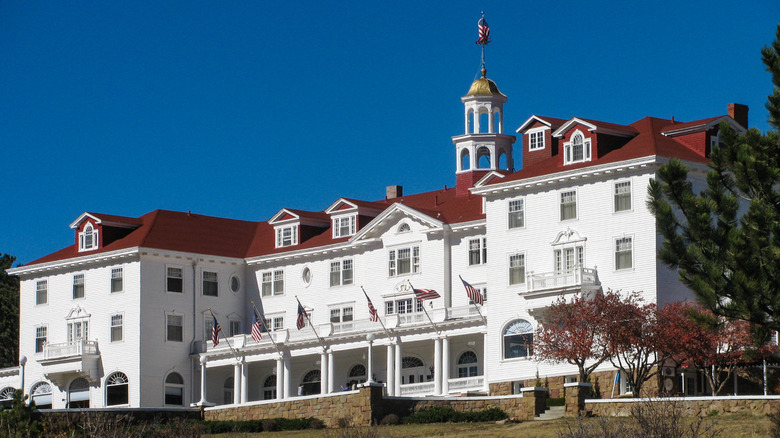 shot of the historic Stanley Hotel in Colorado