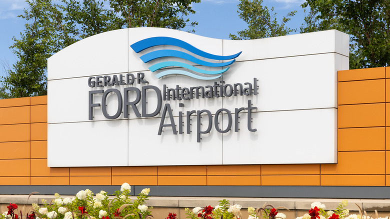 Sign for Gerald R. Ford International Airport