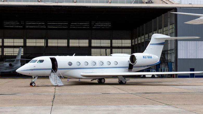 Gulfstream G600 in Paris