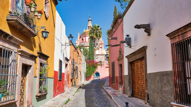 Colorful buildings on a street in San Miguel de Allende, Mexico