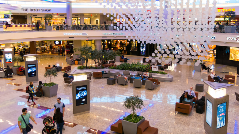 A plaza inside the Atlanta Hartsfield-Jackson International Airport