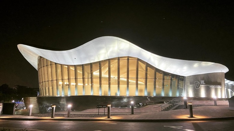 Deep Dive Dubai oyster shell building