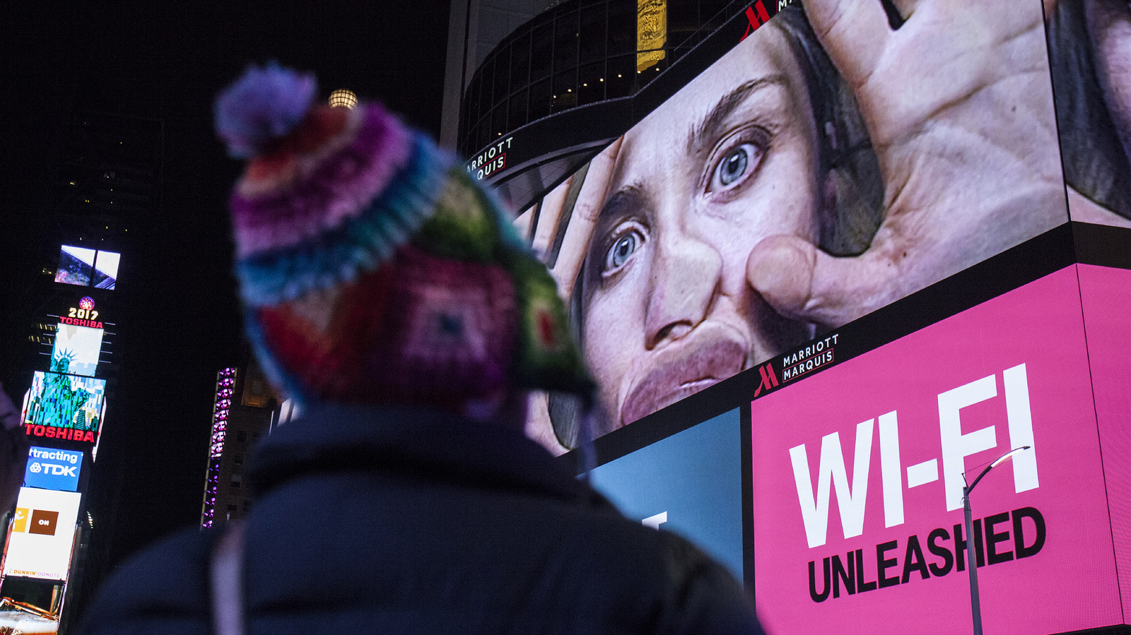 Art Lovers Will Swoon Over Times Square's Nightly Midnight Moment