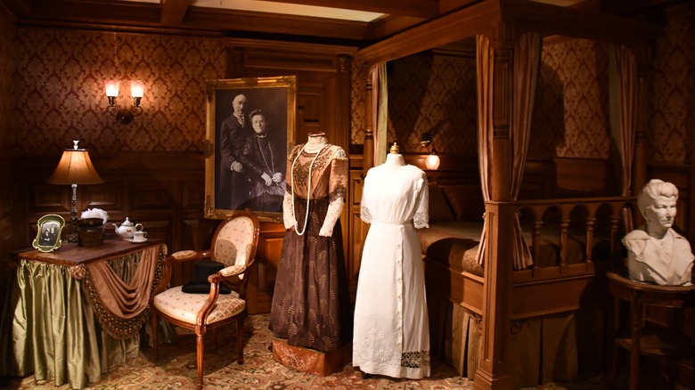 Replica room with period clothing inside the Titanic Museum in Branson, MO