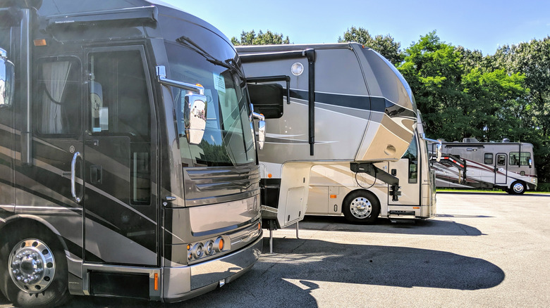 Parked RVs side by side in Elkhart
