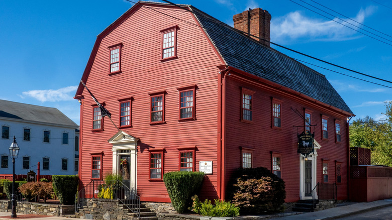 Exterior of the White Horse Tavern