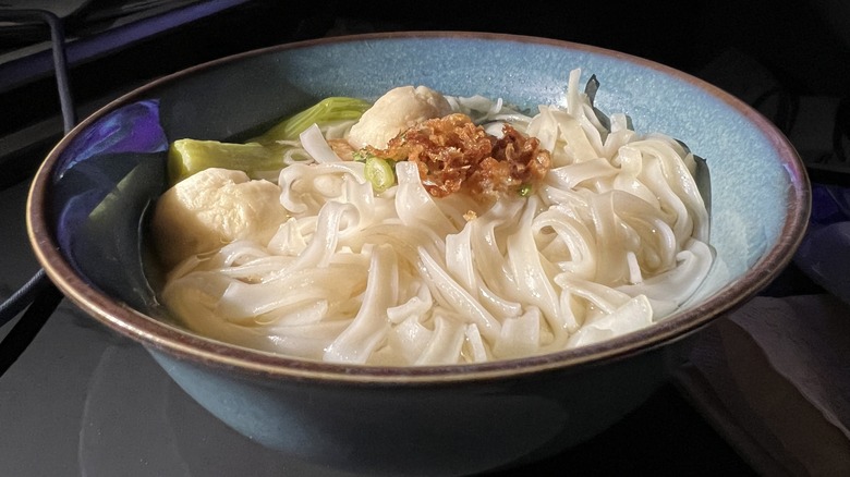 Cathay Pacific wonton soup 