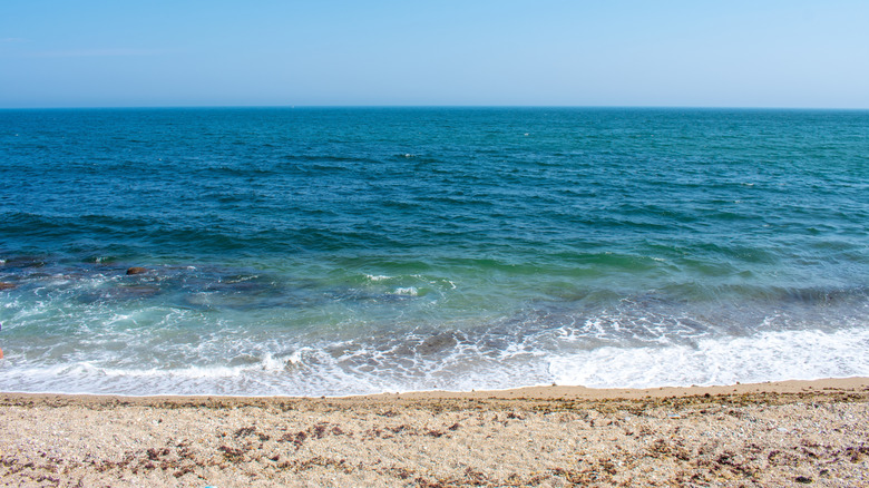 A view of the ocean at Atlantic Beach, Long Island