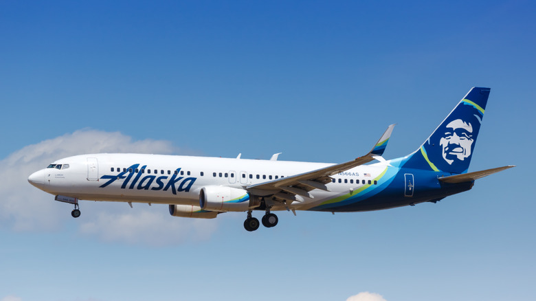 Alaska Airlines plane in flight