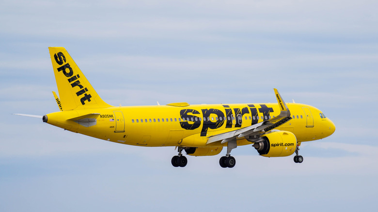 Spirit Jet takes off from Chicago