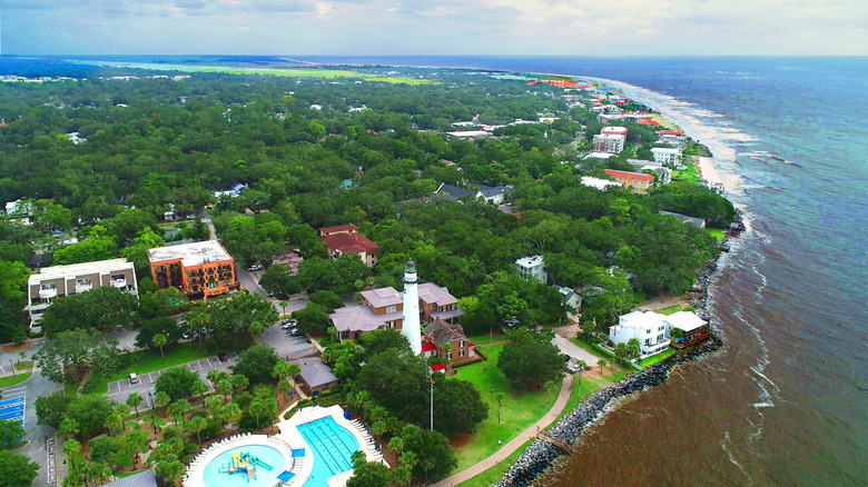 aerial photo of the coastal city of St. Simons