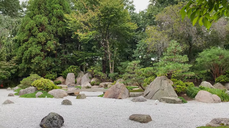 Tenshin-en, a dry landscape garden in the Museum of Fine Arts Boston