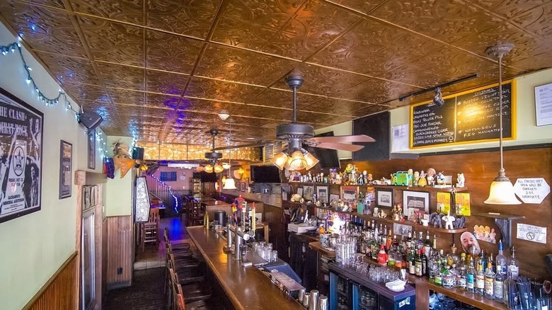Bar at Lucky 13 in Philadelphia