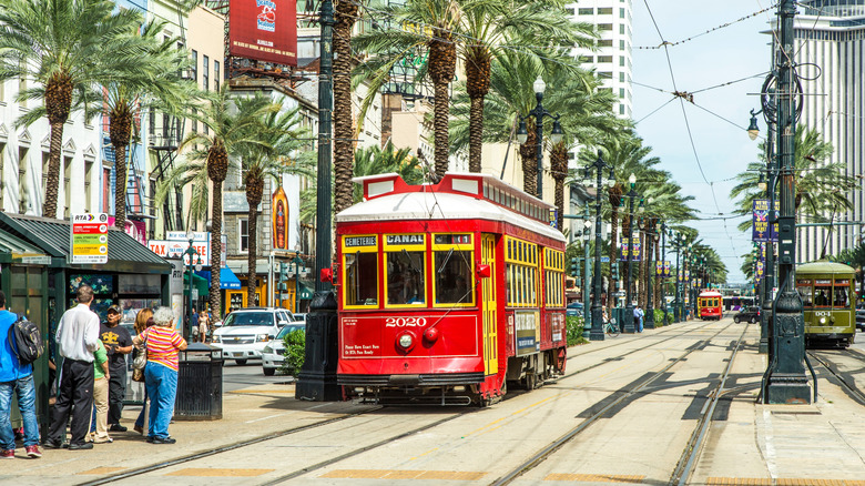 streetcar in New Orleans