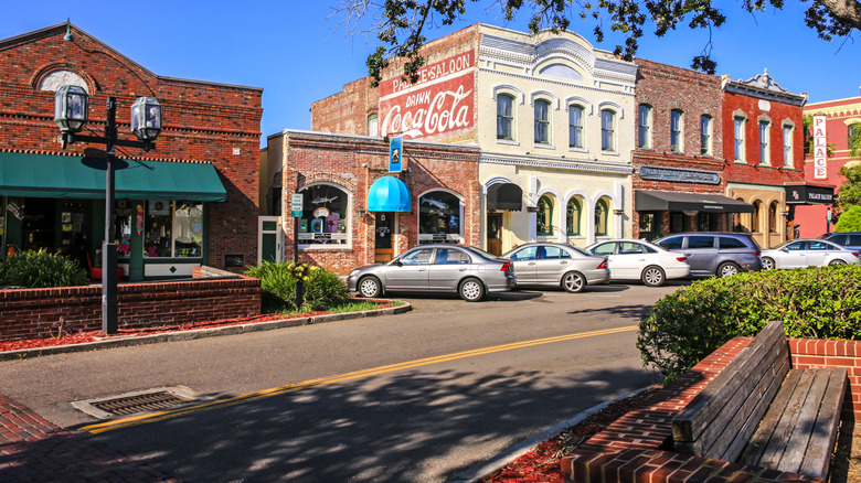 stores in Fernandina Beach