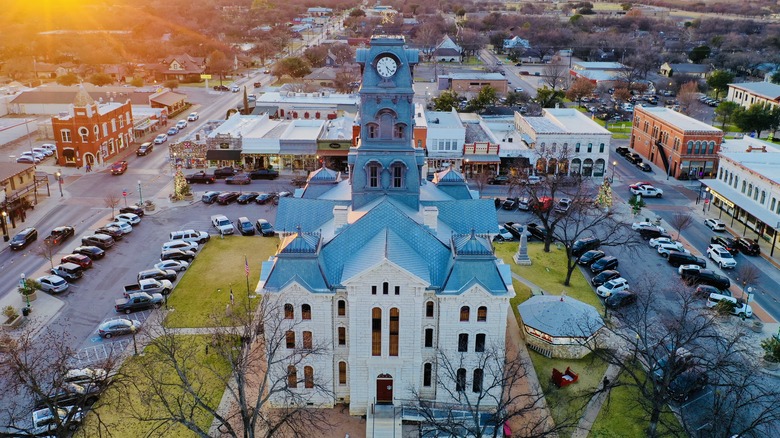 Hood County courthouse in the heart of downtown Granbury