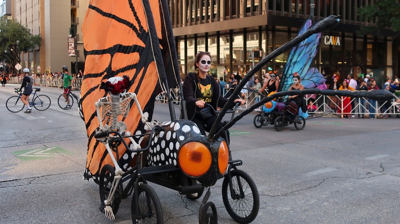 Viva La Vida parade in Austin, Texas