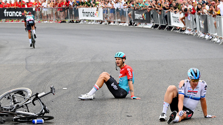 Tour De France crash