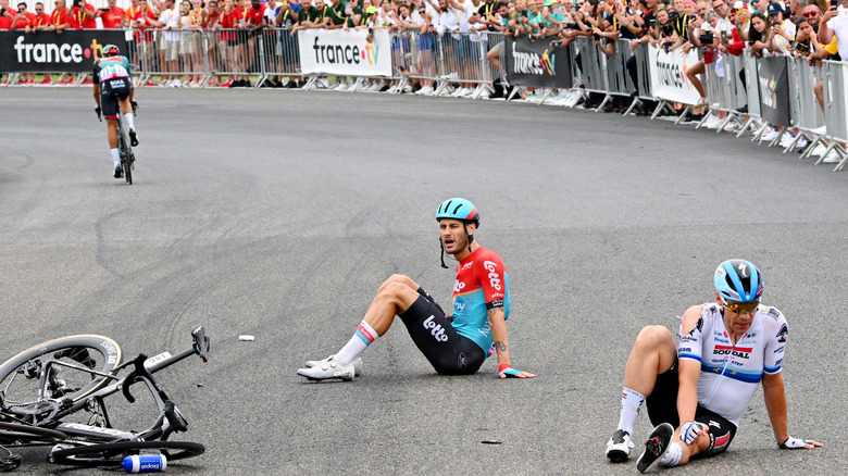 Tour De France crash