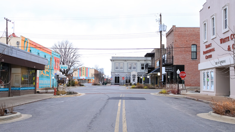 The streets and buildings of Searcy, Arkansas