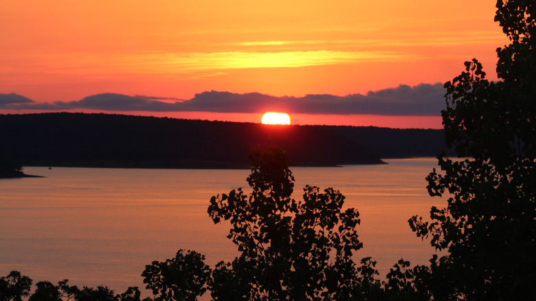 Sunset over Skiatook Lake in Oklahoma