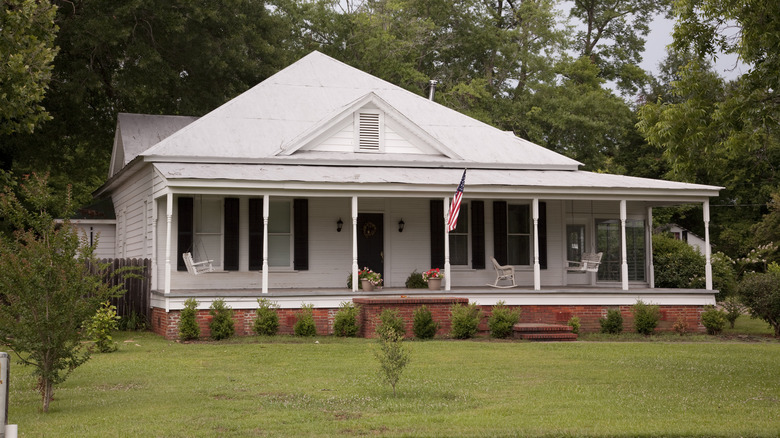 Quaint house in Camden, Alabama