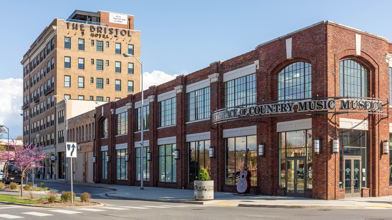 picture of Birthplace of Country Music building in Bristol