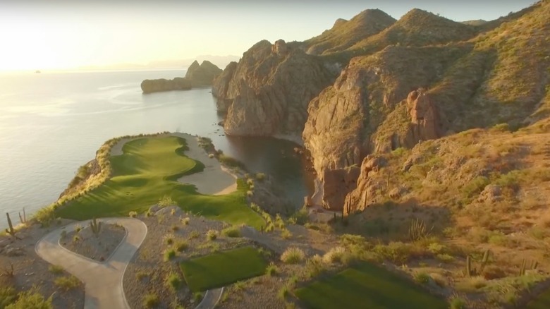 17th hole at TCP Danzante Bay golf course