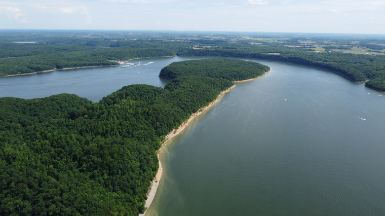 Drone Landscape Photos of Green River Lake along the Green River in Kentucky
