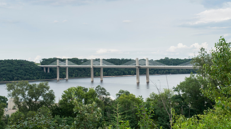 Bridge over St. Croix River at Oak Park Heights