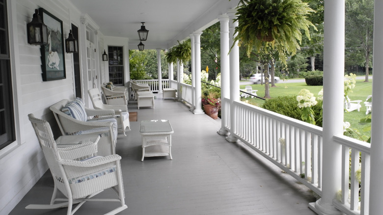 Porch of the White Hart Inn