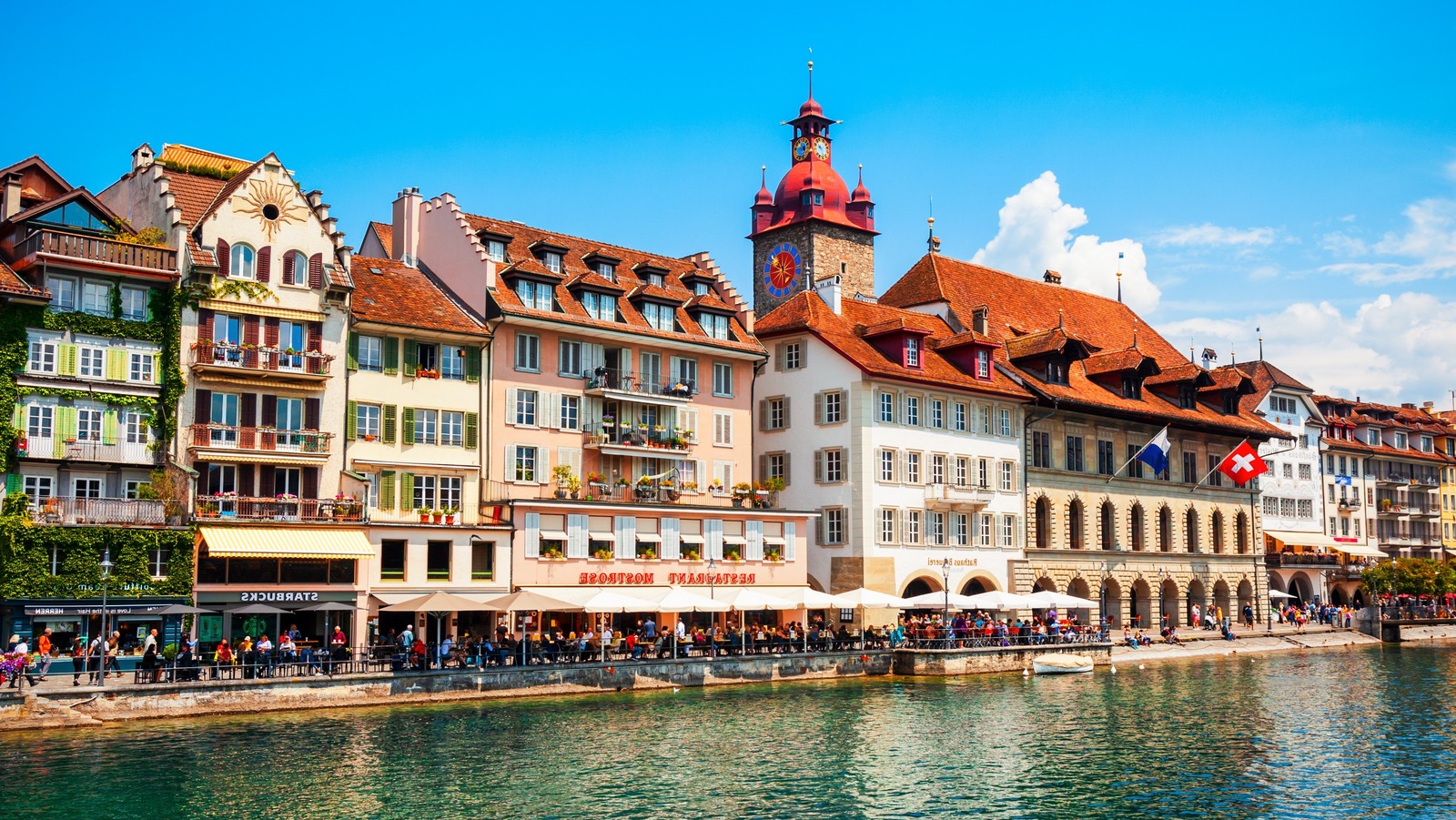 This Cute Lakeside City May Just Be The Best Urban Gem In All Of