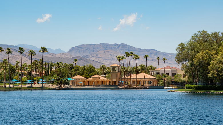 A view across the lake at Desert Shores