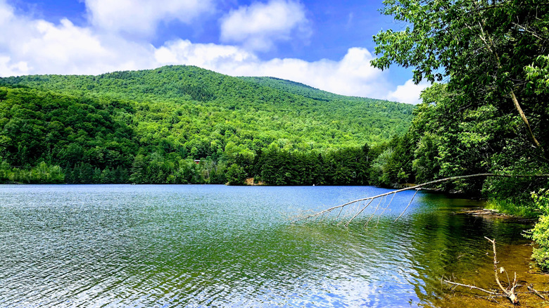 Lake and mountains on a sunny day in Vermont