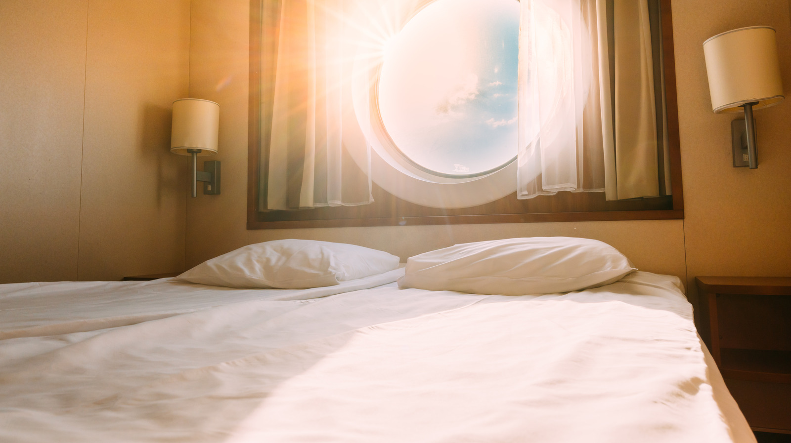 This Easy Hook Hack Keeps Your Cruise Cabin Organized