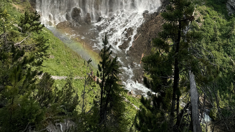 Impressive union falls with a rainbow in yellowstone national park