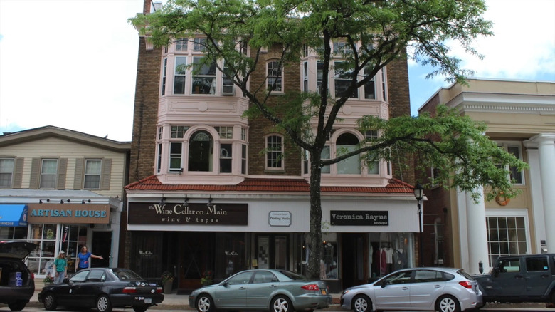Main Street with cars on Long Island