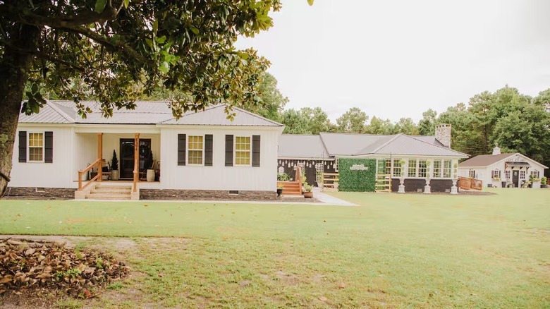 The Cottage at Weeks Farm in Newport, North Carolina