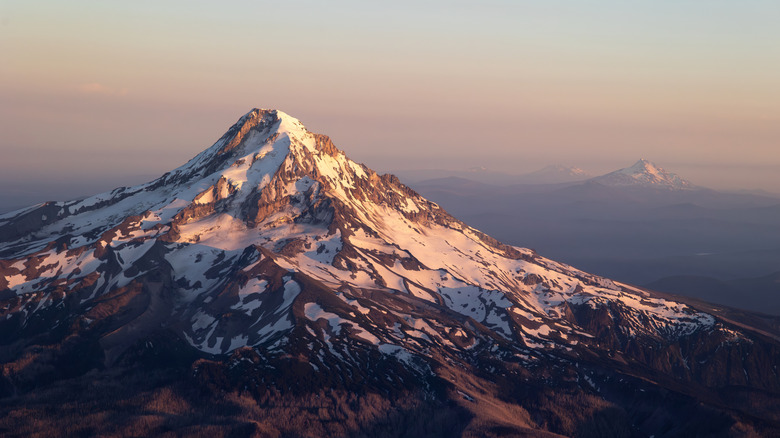 Mount Hood near Tamanawas Falls