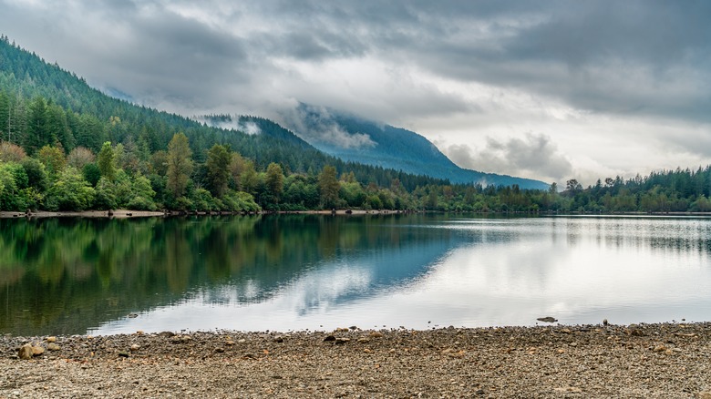 Rattlesnake Lake in Washington