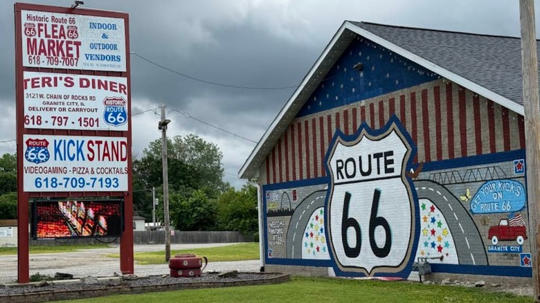 Facade and sign for Route 66 Flea Market