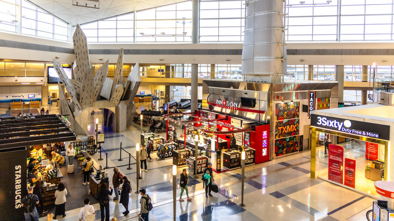 Duty free and Starbucks at DFW