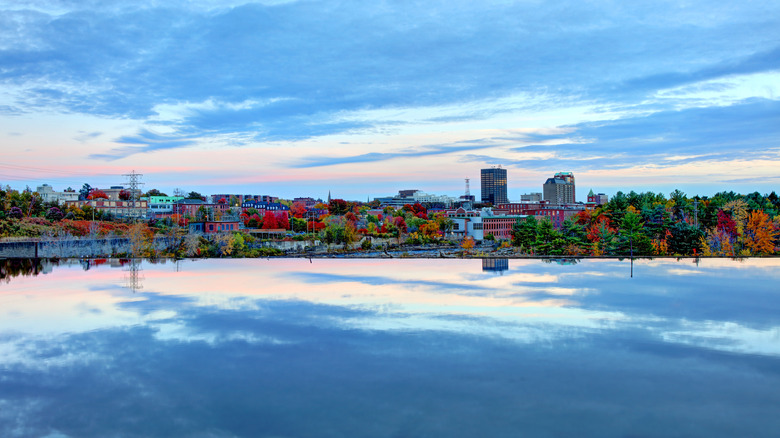lakeside view of Manchester New Hampshire